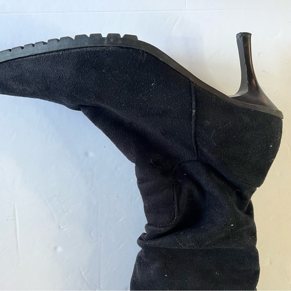 Women’s Black Slouchy Heeled Boots | Approx. Size 9-10 - Picture 11 of 16